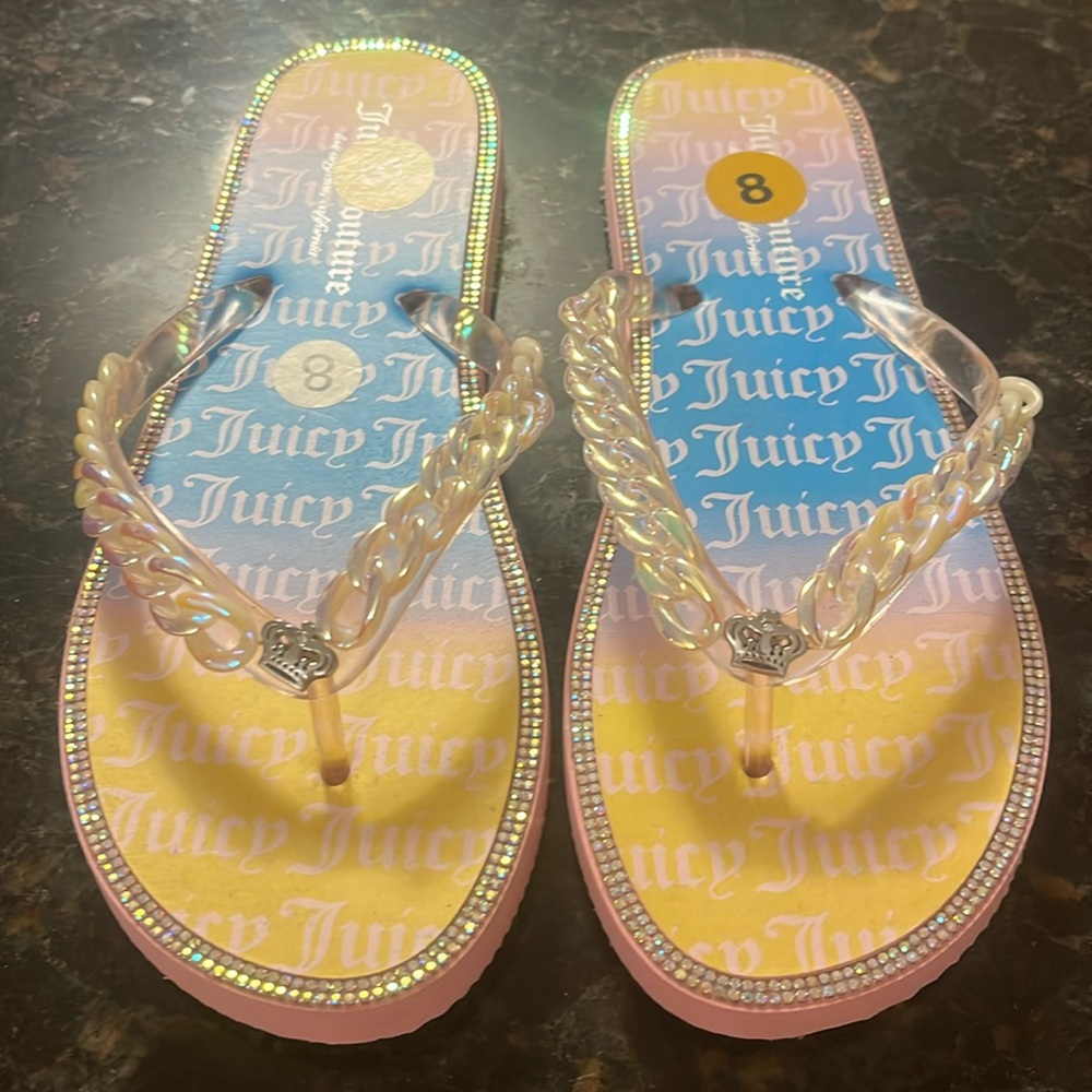 Women’s sandals
